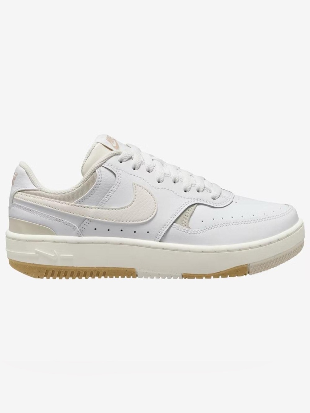 Nike Gamma Force in White/Bone